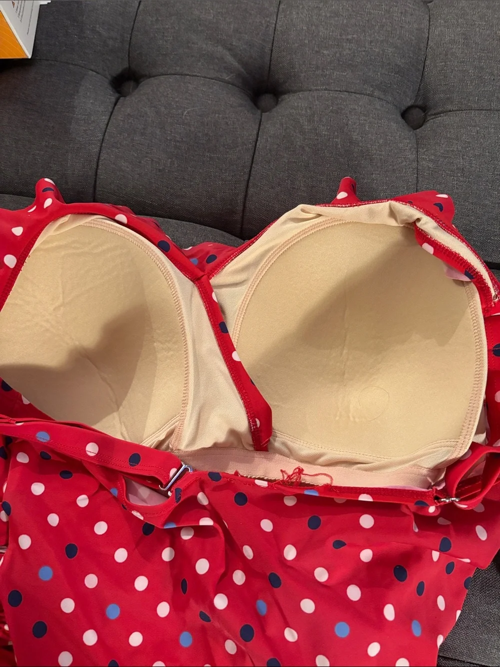 d&co flattering red